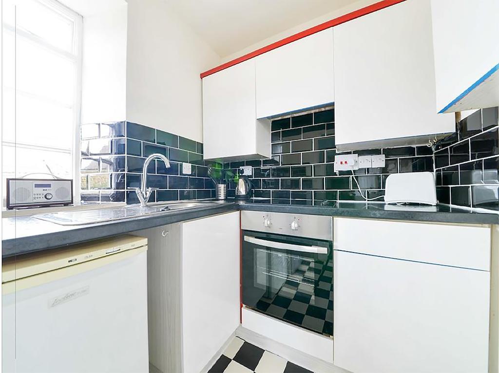 Alexander House Apartment Corsham Phòng bức ảnh