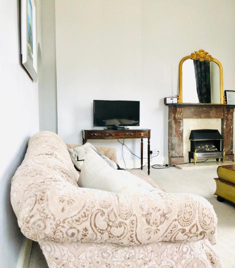Alexander House Apartment Corsham Ngoại thất bức ảnh